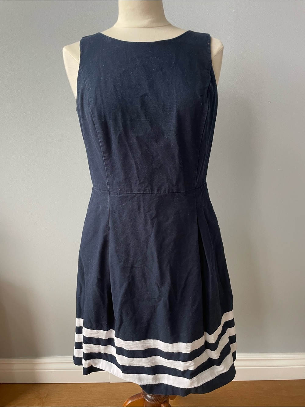 Tommy Hilfigure  - Navy Sleeveless Striped Hem Dress